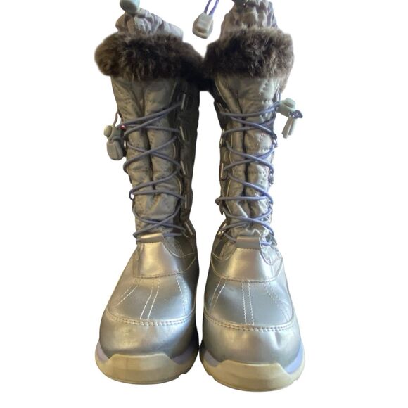 Lands End Snowflake Tall Silver Insulated Snow Boots Lined Faux Fur Girls Size 1 - Picture 3 of 9